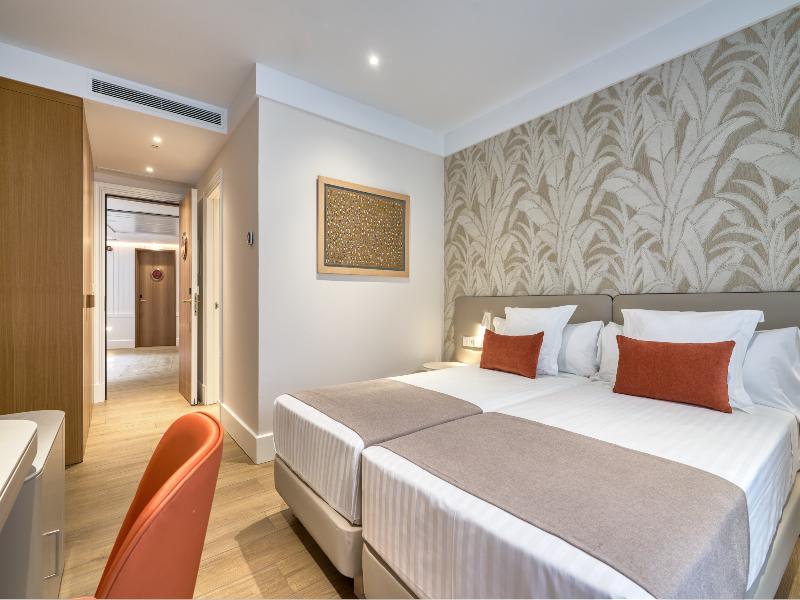 YBARRA SEVILLA HOTEL image