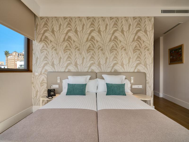YBARRA SEVILLA HOTEL image