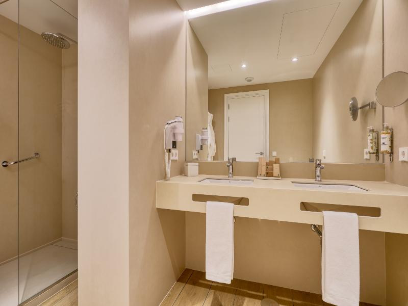 YBARRA SEVILLA HOTEL image