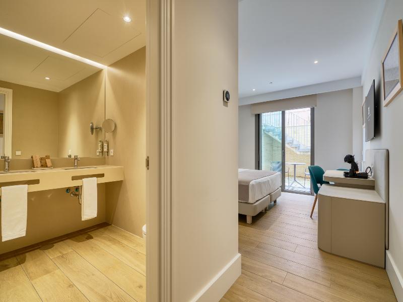 YBARRA SEVILLA HOTEL image