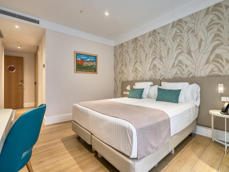 YBARRA SEVILLA HOTEL image