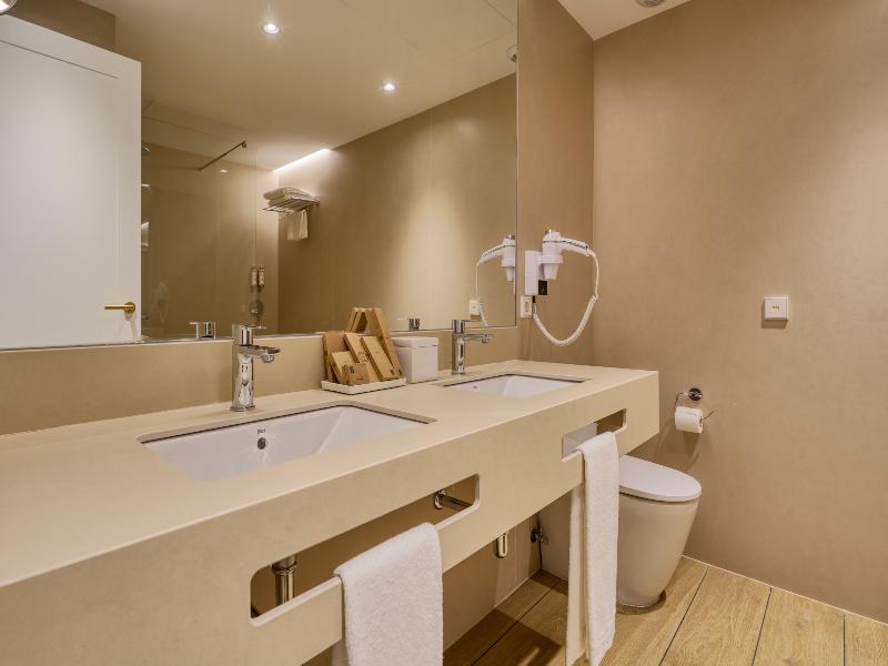 YBARRA SEVILLA HOTEL image