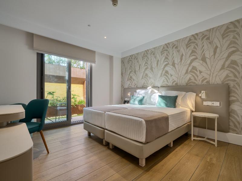 YBARRA SEVILLA HOTEL image