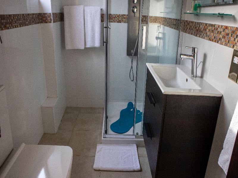 Ssnit Guest House image