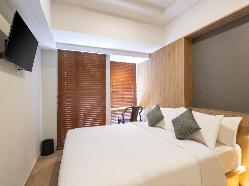 Hotel Golden Tulip Essential Pik2 Jakarta image