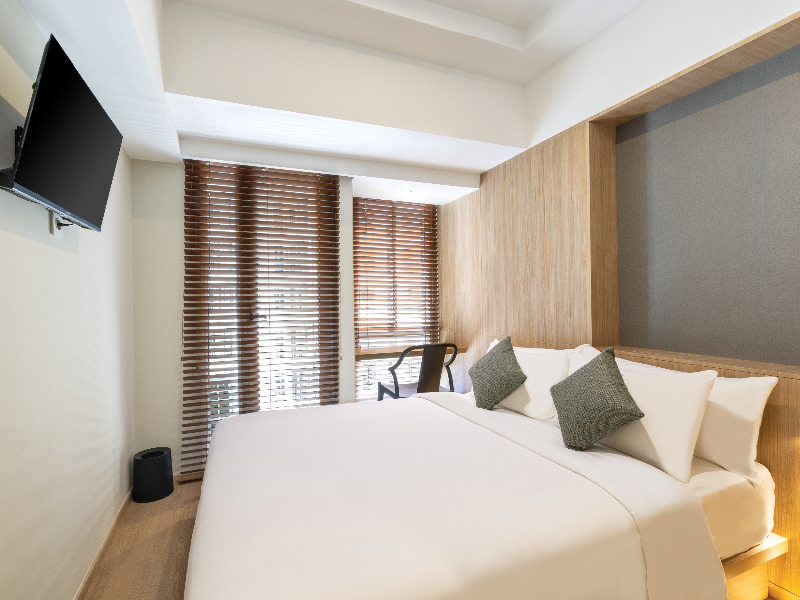 Hotel Golden Tulip Essential Pik2 Jakarta image