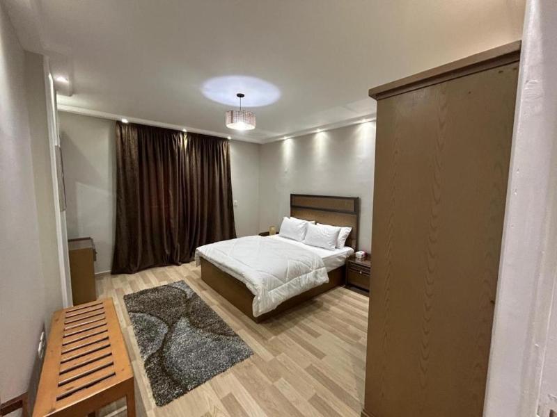 Skyline Luxury Suites 5 Mins From Cairo Airport image