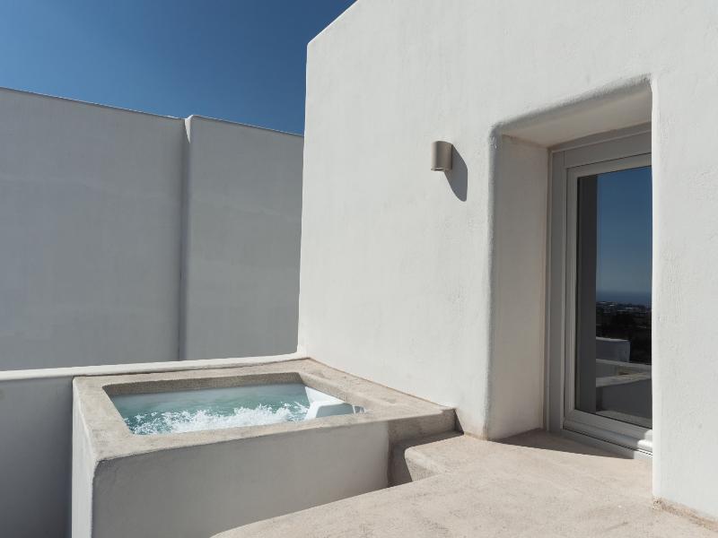 Oikos Santorini Living Concept image