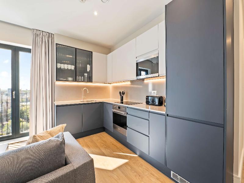 Staycozy Apartments In Birmingham image