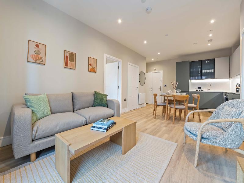 Staycozy Apartments In Birmingham image
