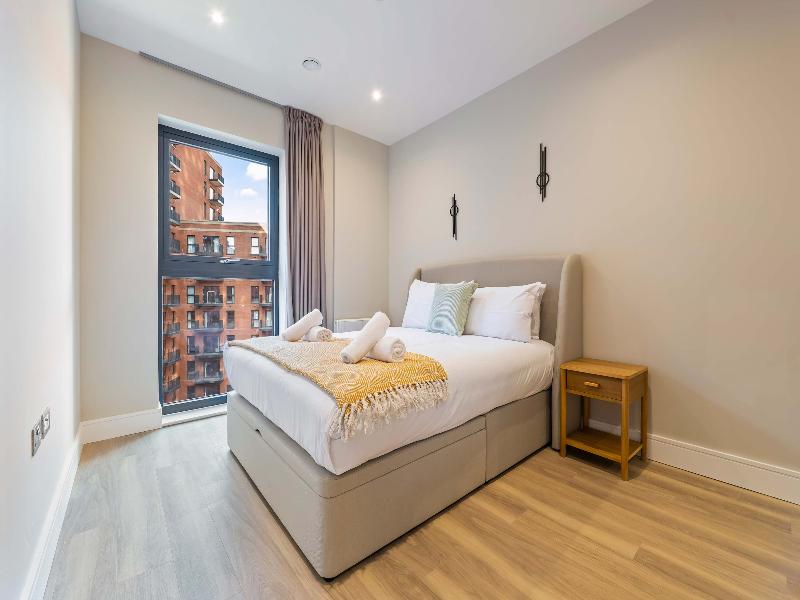 Staycozy Apartments In Birmingham image