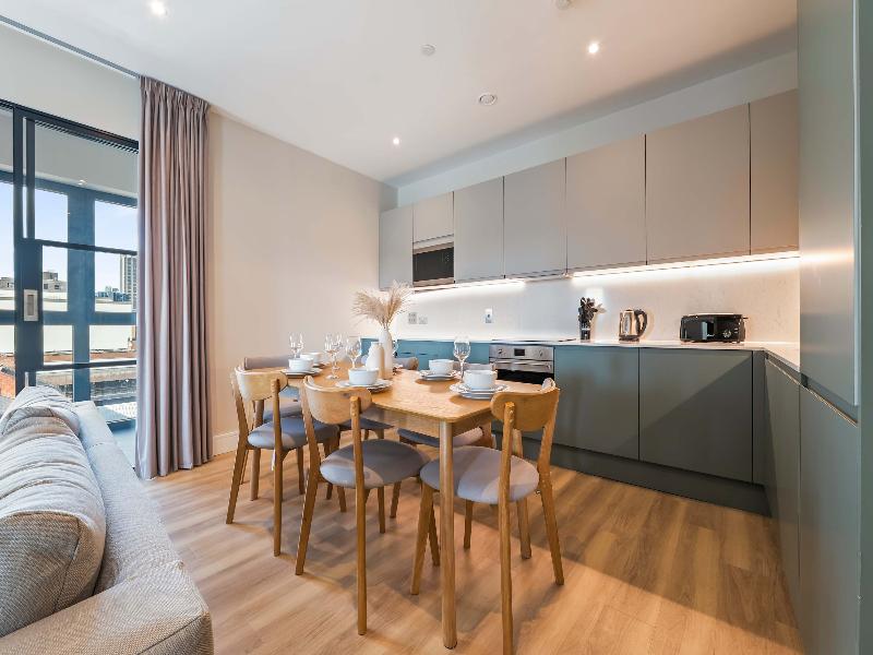 Staycozy Apartments In Birmingham image