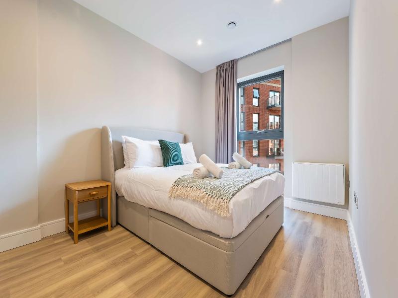 Staycozy Apartments In Birmingham image
