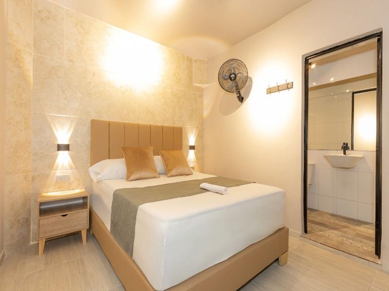 Hotel Garden Laureles image