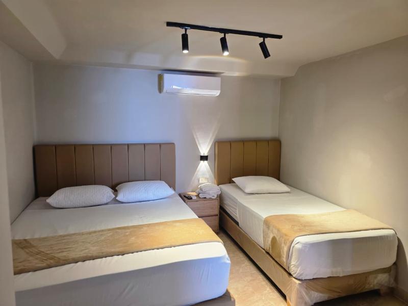 Hotel Garden Laureles image