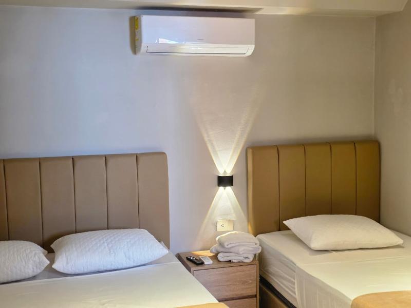 Hotel Garden Laureles image