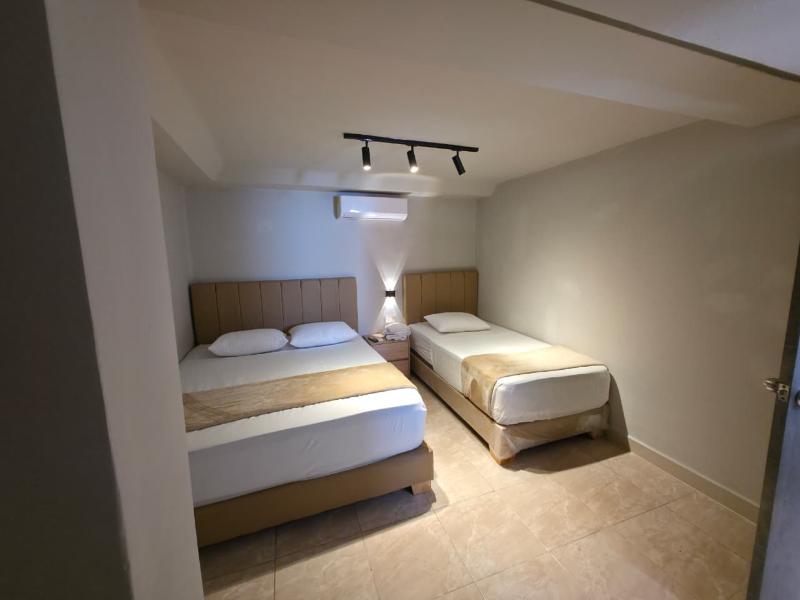 Hotel Garden Laureles image