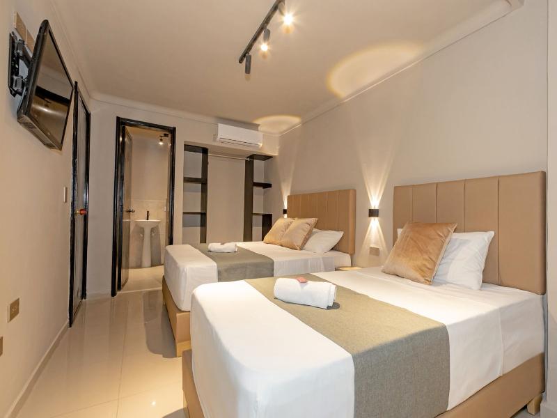 Hotel Garden Laureles image