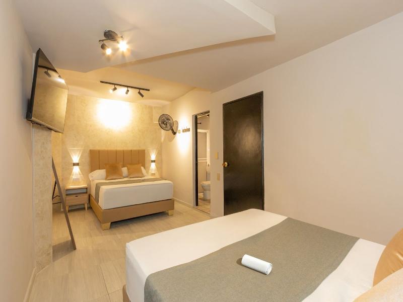 Hotel Garden Laureles image