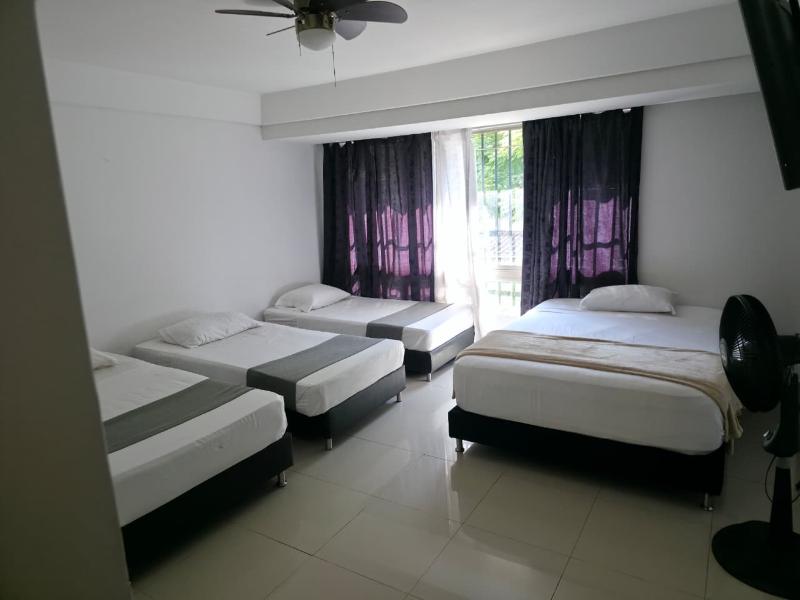 Hotel Garden Laureles image