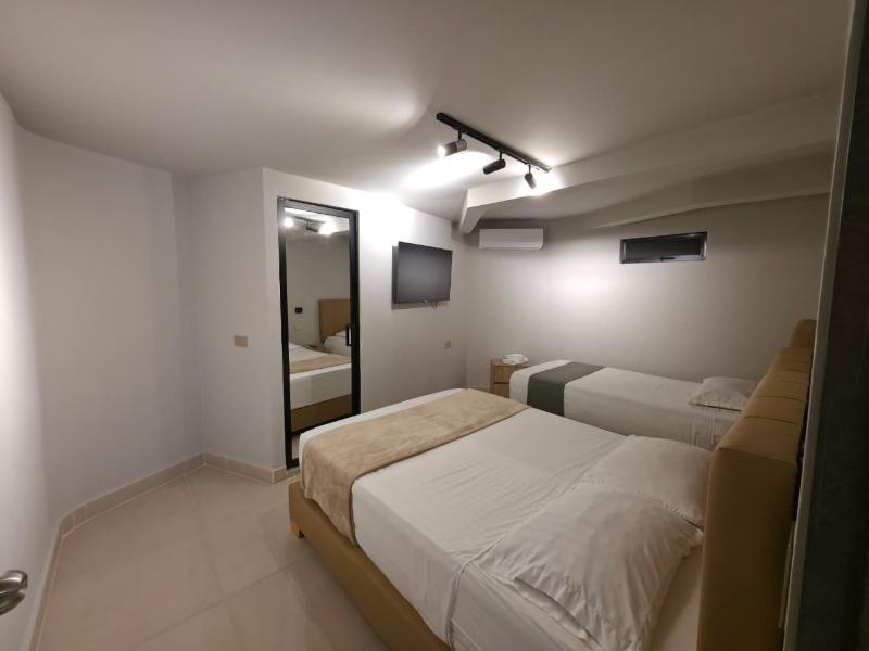 Hotel Garden Laureles image