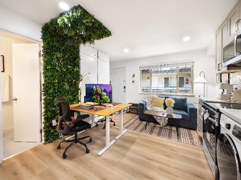 Stayoo Suites | Seattle Secret Garden image