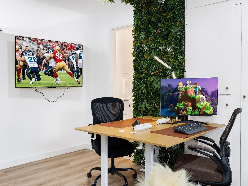 Stayoo Suites | Seattle Secret Garden image