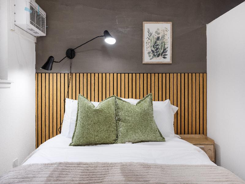 Stayoo Suites | Seattle Secret Garden image