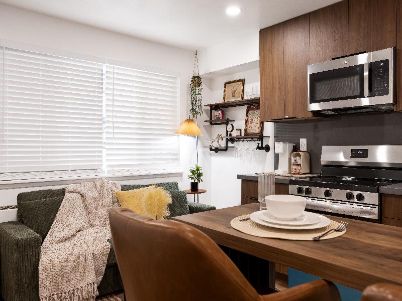Stayoo Suites | Seattle Secret Garden image