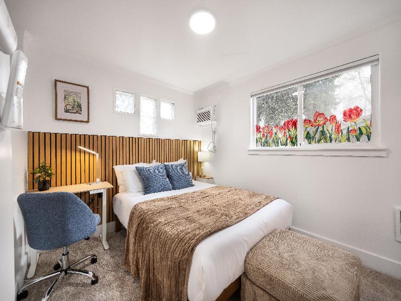 Stayoo Suites | Seattle Secret Garden image