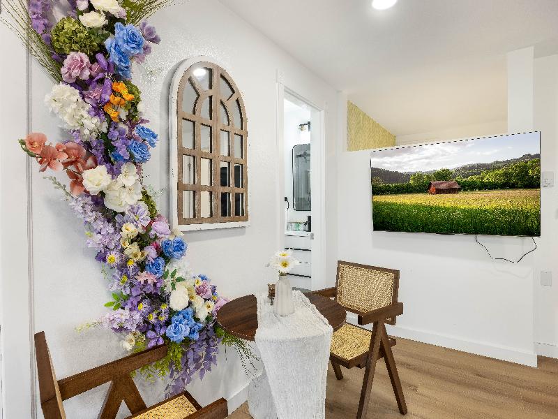 Stayoo Suites | Seattle Secret Garden image