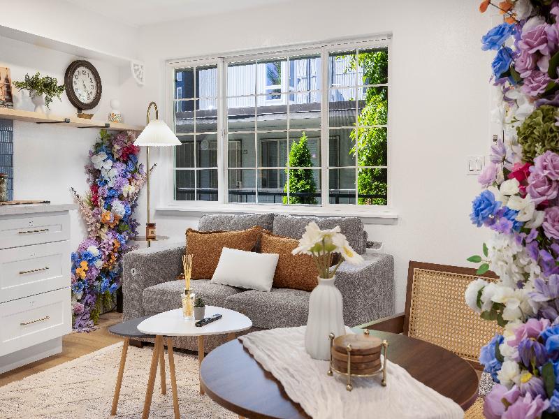 Stayoo Suites | Seattle Secret Garden image