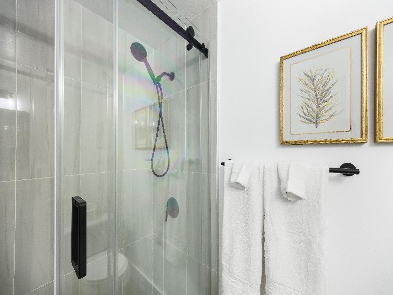 Stayoo Suites | Seattle Secret Garden image