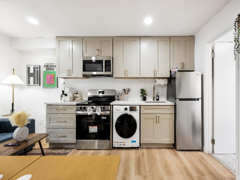 Stayoo Suites | Seattle Secret Garden image