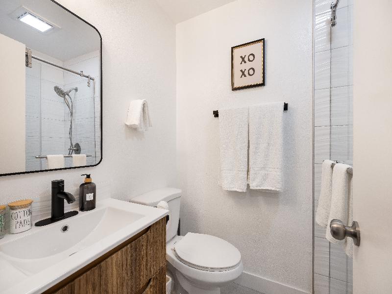 Stayoo Suites | Seattle Secret Garden image