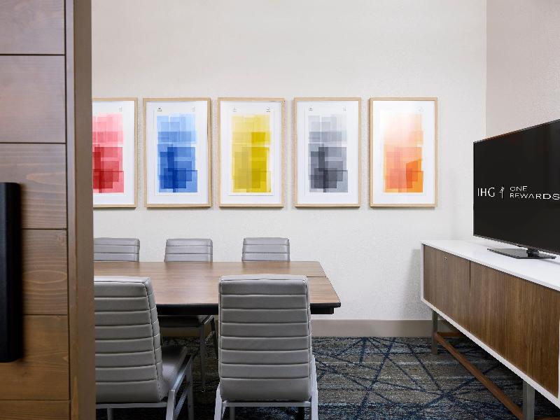 Holiday Inn Express & Suites Avon Indianapolis image