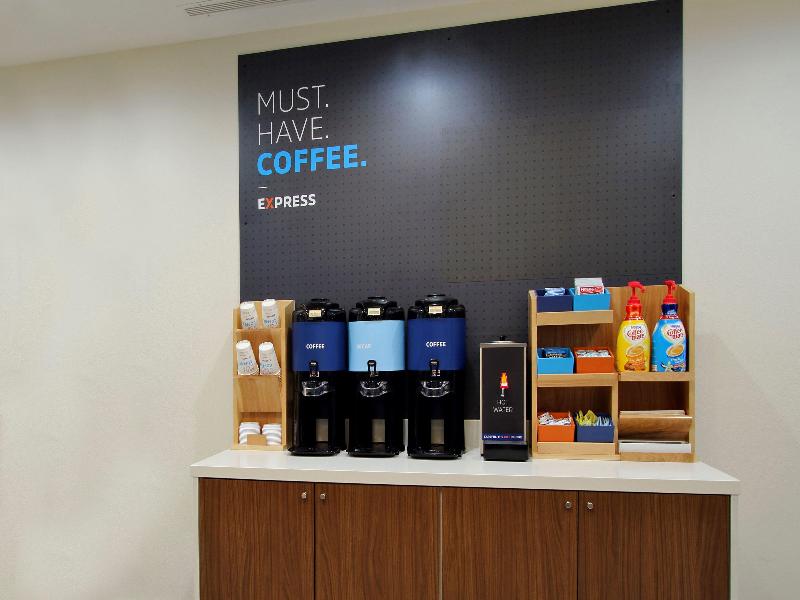 Holiday Inn Express & Suites Avon Indianapolis image
