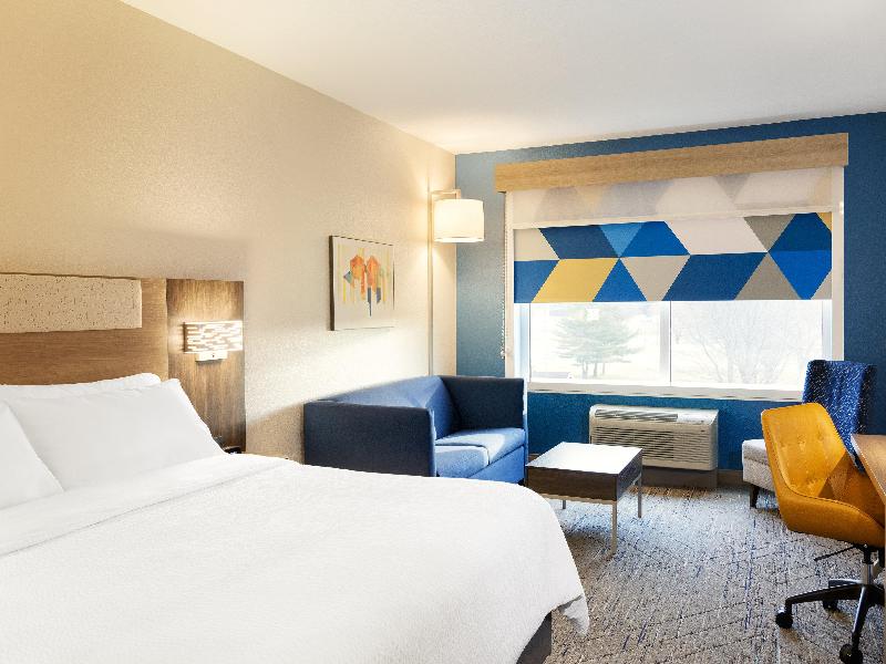Holiday Inn Express & Suites Avon Indianapolis image