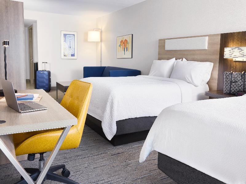 Holiday Inn Express & Suites Avon Indianapolis image
