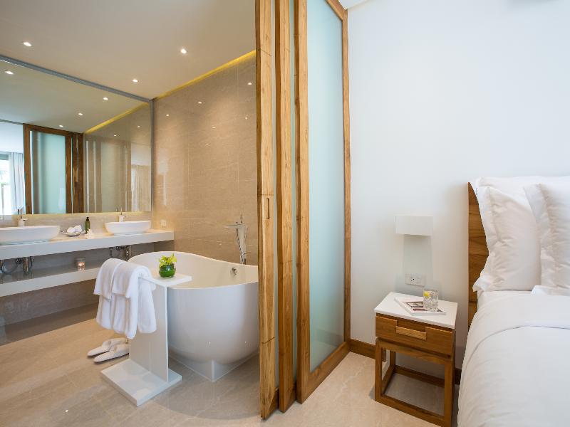 Chi The Residence image