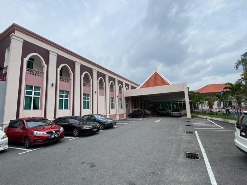 Palette Cara Hulu Near Jonker Street Malacca image