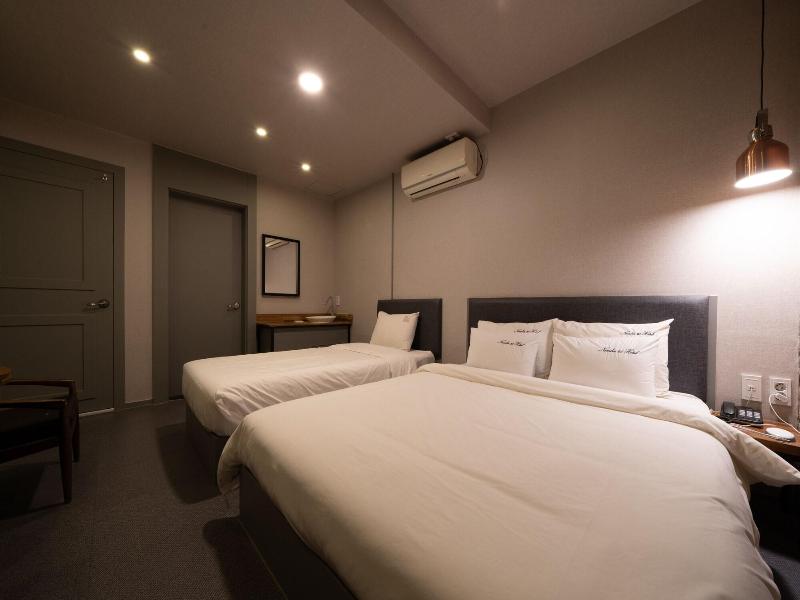 No25 Hotel Yeonsan image