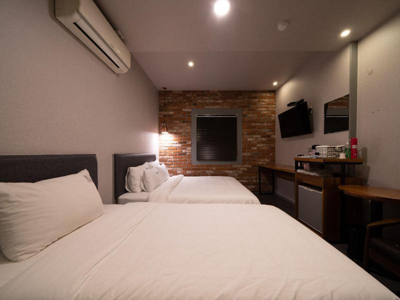 No25 Hotel Yeonsan image