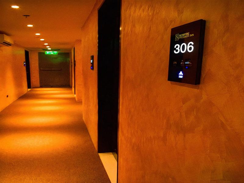 Sempre Premier Inn Mactan Airport Hotel image