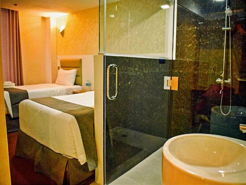Sempre Premier Inn Mactan Airport Hotel image