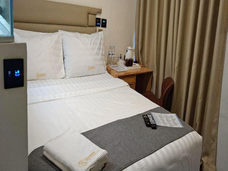 Sempre Premier Inn Mactan Airport Hotel image