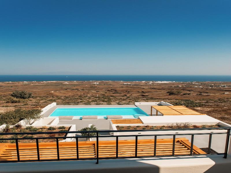 North Wind Luxury Suites image