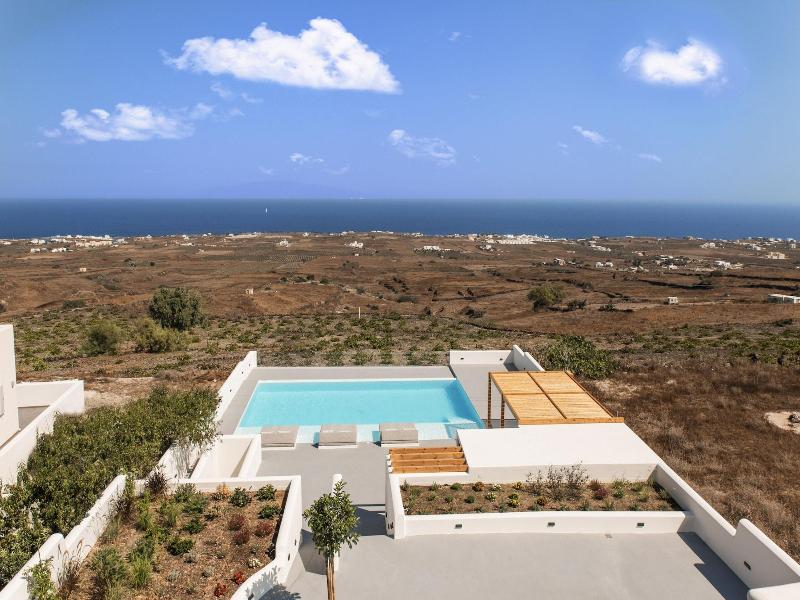 North Wind Luxury Suites image