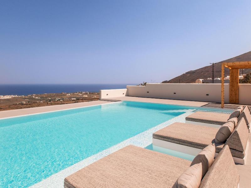 North Wind Luxury Suites image