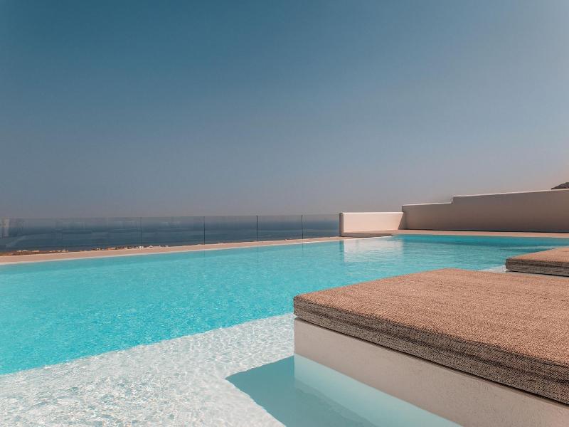 North Wind Luxury Suites image